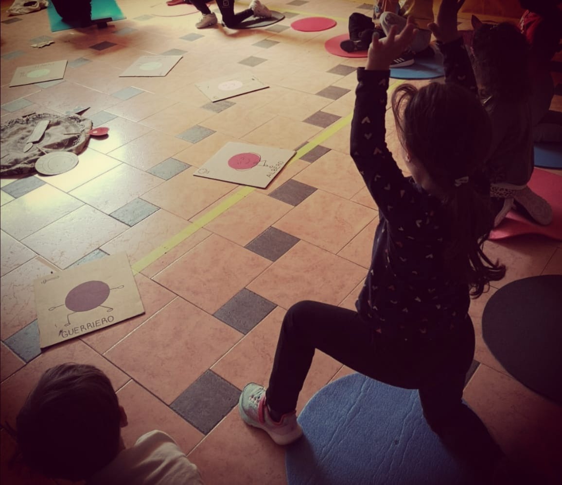 Yoga educativo nel nido per bambini da 0 a 2 anni
